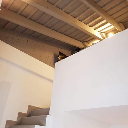 Cozy Rooms Valenza Esterno foto