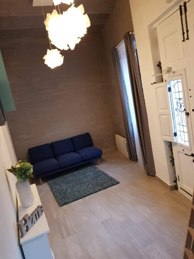 Cozy Rooms Valenza Esterno foto