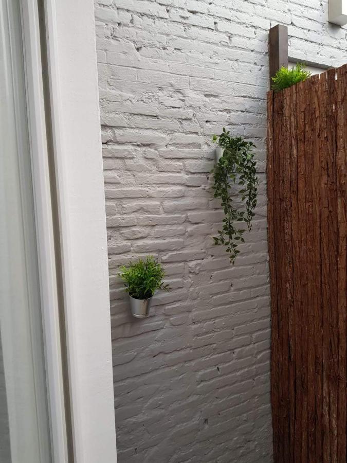 Cozy Rooms Valenza Esterno foto