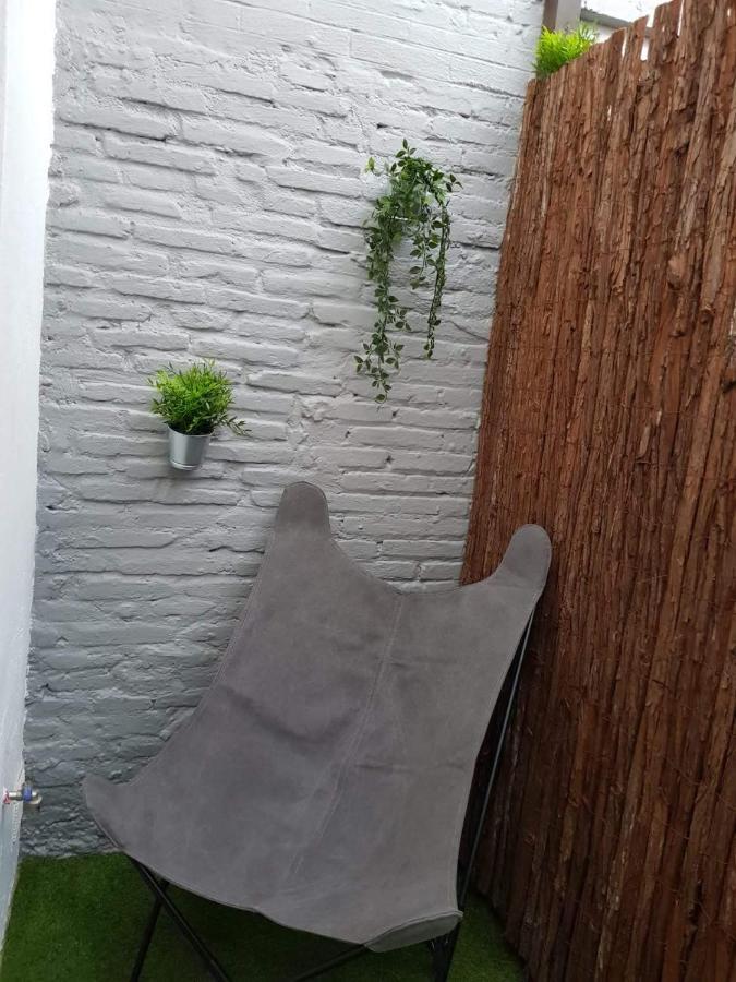 Cozy Rooms Valenza Esterno foto