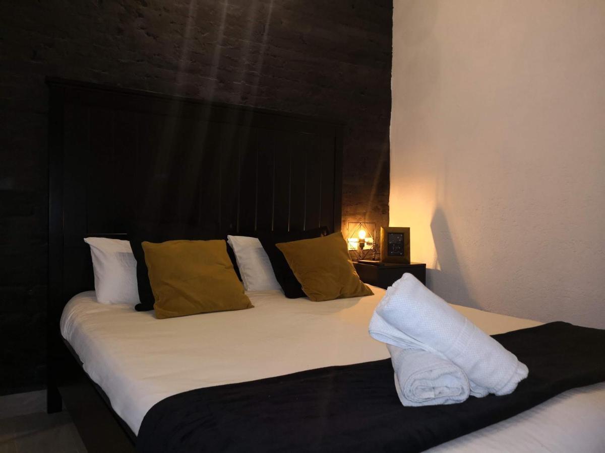 Cozy Rooms Valenza Esterno foto