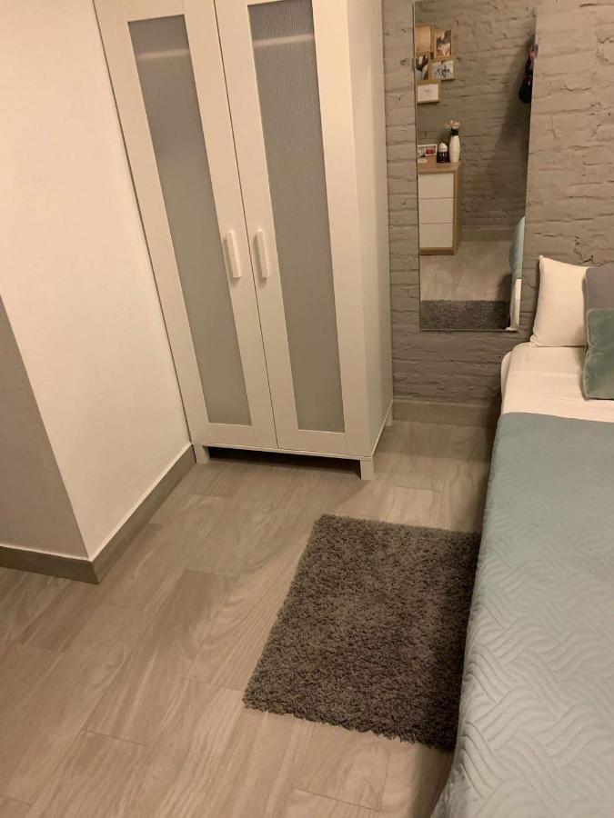 Cozy Rooms Valenza Esterno foto