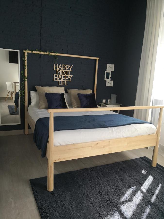 Cozy Rooms Valenza Esterno foto