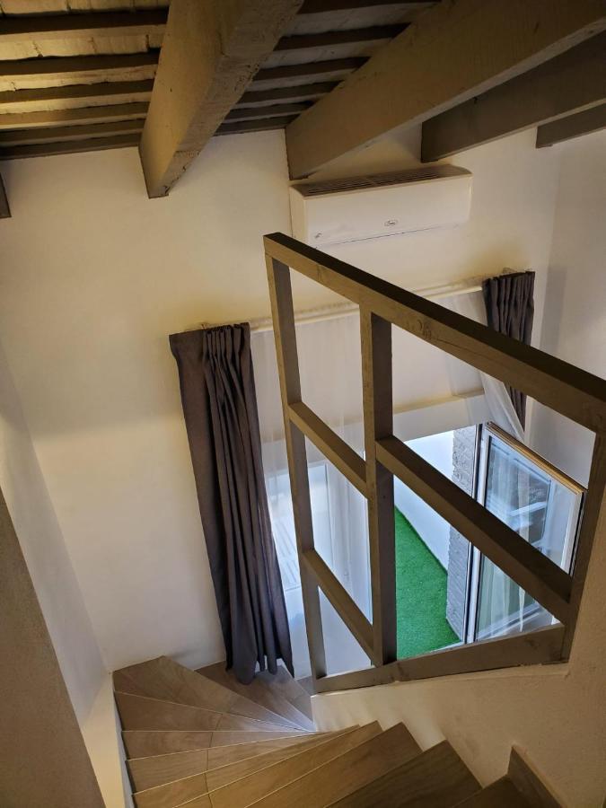 Cozy Rooms Valenza Esterno foto