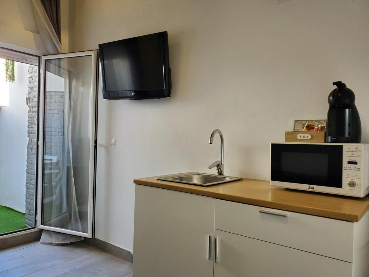 Cozy Rooms Valenza Esterno foto